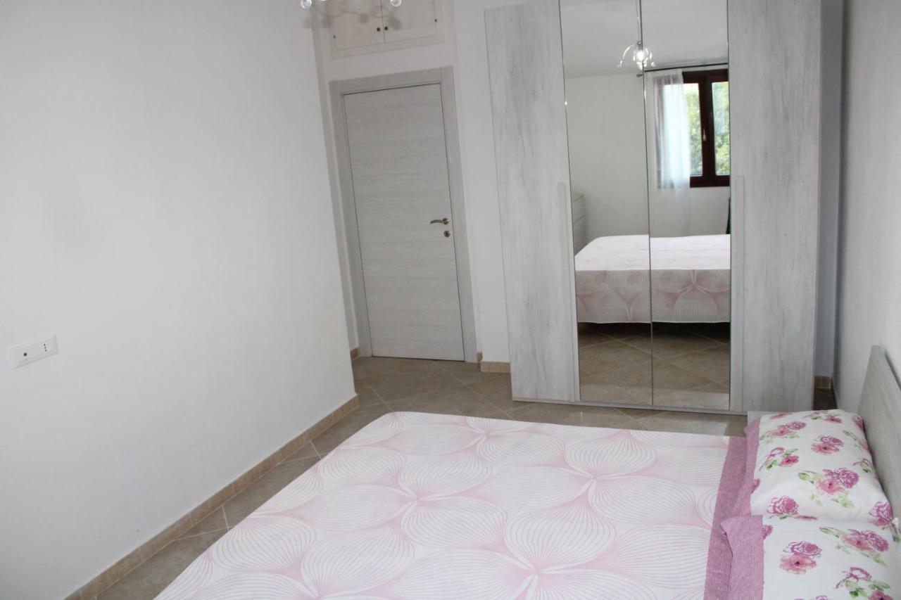 Casa Bel Panorama Apartman Orosei Kültér fotó