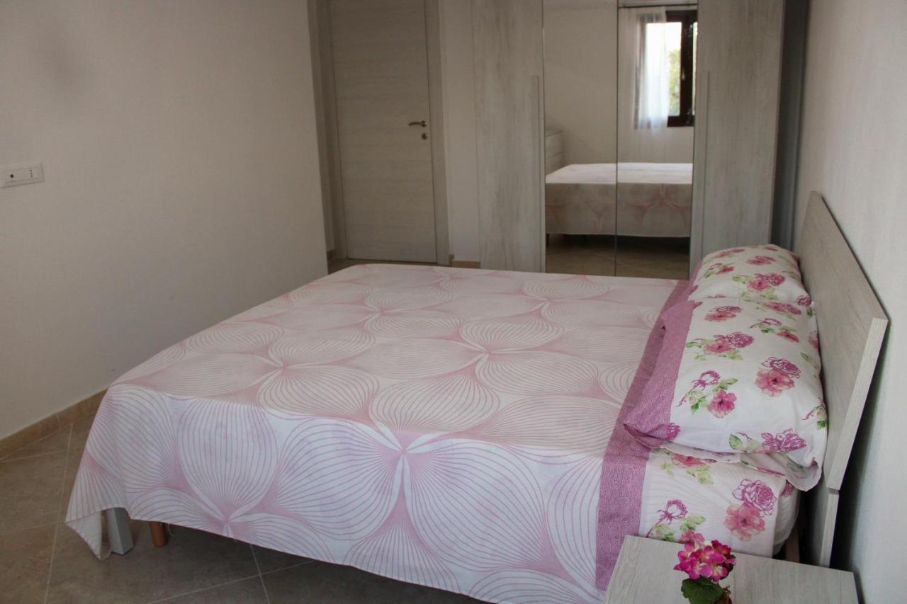 Casa Bel Panorama Apartman Orosei Kültér fotó
